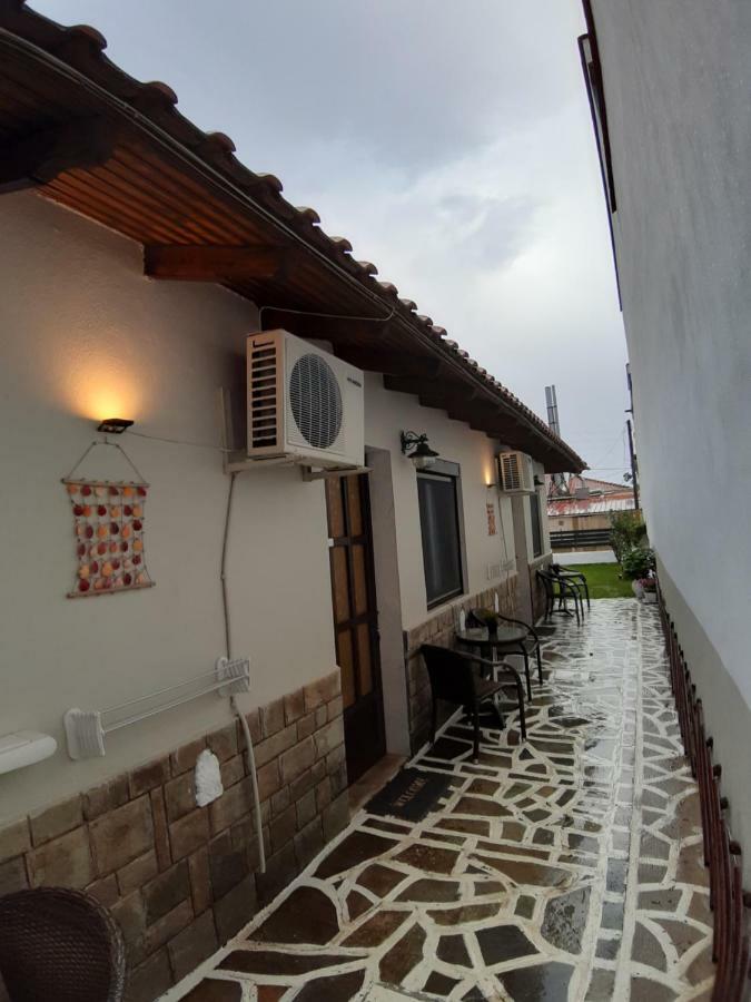 Ostria Hotel Skala Potamia  Extérieur photo